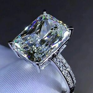 DIAMOND 925 STERLING SILVER HALO RING